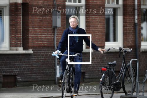 Amsterdam 9 september 2019
Tom Egbers doet op de fiets boodschappen in Amsterdam zuid.