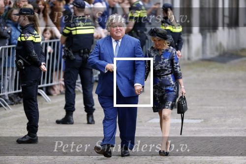 Den Haag 17 september 2019
Prinsjesdag 2019 op het binnenhof.
Ton Elias arriveert samen met zijn partner