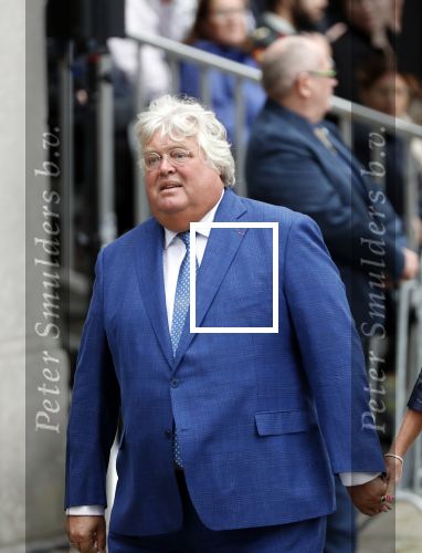 Den Haag 17 september 2019
Prinsjesdag 2019 op het binnenhof.
Ton Elias arriveert samen met zijn partner