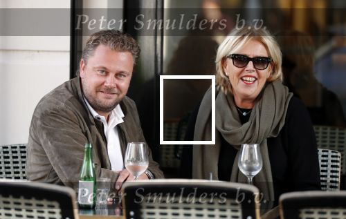 Amsterdam 23 september 2019
Wesly Bronkhorst met zijn moeder op terras.