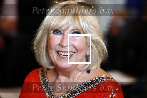 Amsterdam 12 september 2019
Boekpresentatie Anneke Gronloh in carre. Bart Peeters heeft het boek geschreven.
Willeke Alberti gaf Bart het eerste exemplaar