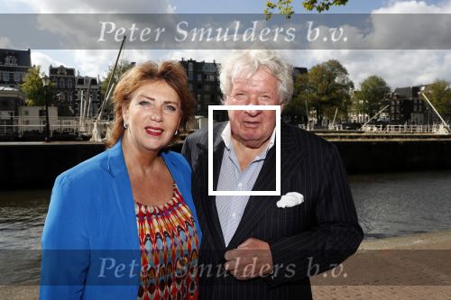 Amsterdam 12 september 2019
Boekpresentatie Anneke Gronloh in carre. Bart Peeters heeft het boek geschreven.
Willibrord Frequin kwam met zijn vriendin