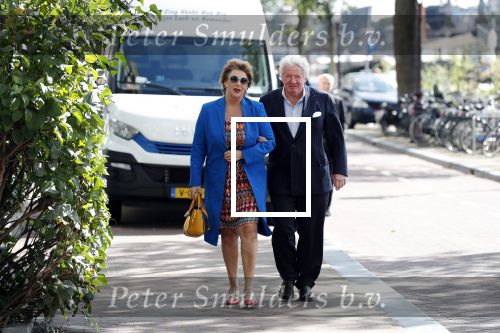 Amsterdam 12 september 2019
Boekpresentatie Anneke Gronloh in carre. Bart Peeters heeft het boek geschreven.
Willibrord Frequin kwam met zijn vriendin