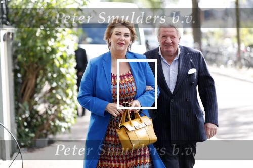 Amsterdam 12 september 2019
Boekpresentatie Anneke Gronloh in carre. Bart Peeters heeft het boek geschreven.
Willibrord Frequin kwam met zijn vriendin