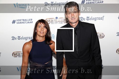 Hilversum 2 september 2019
Voetbalgala bij studio 21 . Wim Jonk met zijn vrouw