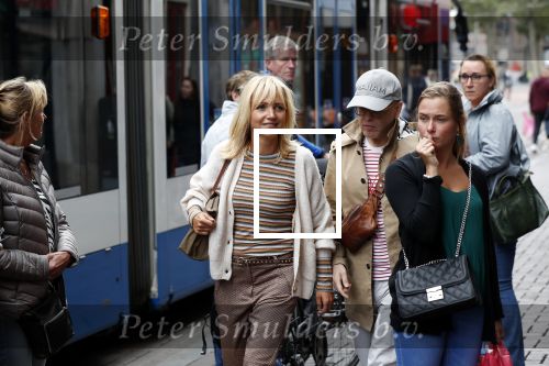 Amsterdam 11 augustus 2019
Premiere Downtown Abbey in pathe Tuschinski. Yvon Jaspers kwam met Marc Marie Huijbregts
