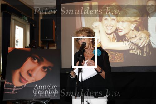 Amsterdam 12 september 2019
Boekpresentatie Anneke Gronloh in carre. Bart Peeters heeft het boek geschreven.
Yvonne Keuls