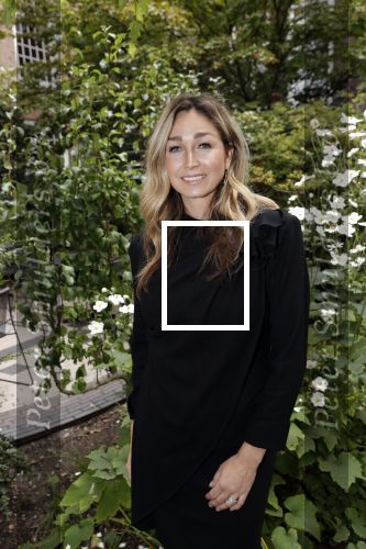 Amsterdam 10 september 2019
Presentatie celebaabs in hotel the Grand met oa Anouk Smulders Frits Sissing Dennis v d Geest Dennis Weening Dominique v Hulst ( zangeres Do) en  Irene moors . Celebabs is een idee van Tim Ouborg en Jeroen v d Boom