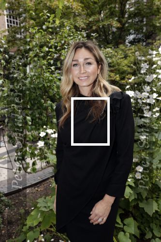 Amsterdam 10 september 2019
Presentatie celebaabs in hotel the Grand met oa Anouk Smulders Frits Sissing Dennis v d Geest Dennis Weening Dominique v Hulst ( zangeres Do) en  Irene moors . Celebabs is een idee van Tim Ouborg en Jeroen v d Boom
