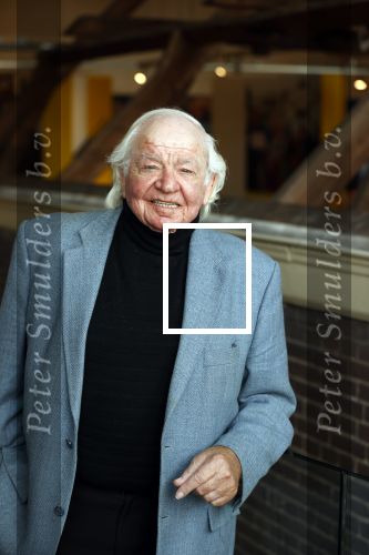 Vlaardingen 13 oktober 2020
Bassie en Adriaan openen in het Vlaardings Museum hun expositie over hun carrierre .
Bas v Toor en Aad v Toor hun vrouwen zijn natullrlijk ook aanwezig.