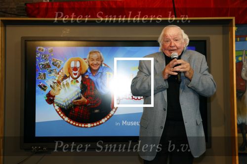 Vlaardingen 13 oktober 2020
Bassie en Adriaan openen in het Vlaardings Museum hun expositie over hun carrierre .
Bas v Toor en Aad v Toor hun vrouwen zijn natullrlijk ook aanwezig.