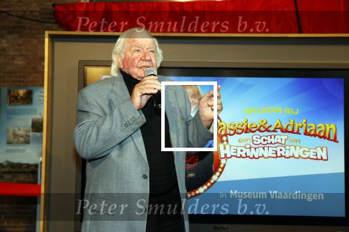 Vlaardingen 13 oktober 2020
Bassie en Adriaan openen in het Vlaardings Museum hun expositie over hun carrierre .
Bas v Toor en Aad v Toor hun vrouwen zijn natullrlijk ook aanwezig.