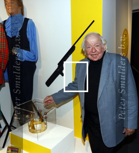Vlaardingen 13 oktober 2020
Bassie en Adriaan openen in het Vlaardings Museum hun expositie over hun carrierre .
Bas v Toor en Aad v Toor hun vrouwen zijn natullrlijk ook aanwezig.