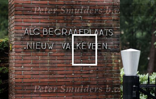 Naarden 8 oktober 2020
Begrafenis Jan des Bouvrie  op algemene begraafplaats Nieuw Valkeveen.