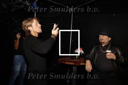 Amsterdam 8 oktober 2020
Beeld onthulling Andre Hazes sr bij madame Tussaud. Rachel en Andre Jr zijn allebei aanwezig.