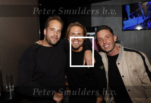 Amsterdam 8 oktober 2020
Beeld onthulling Andre Hazes sr bij madame Tussaud. Rachel en Andre Jr zijn allebei aanwezig. Andre Hazes Sjoerd Bodewes en Djarno Hofland