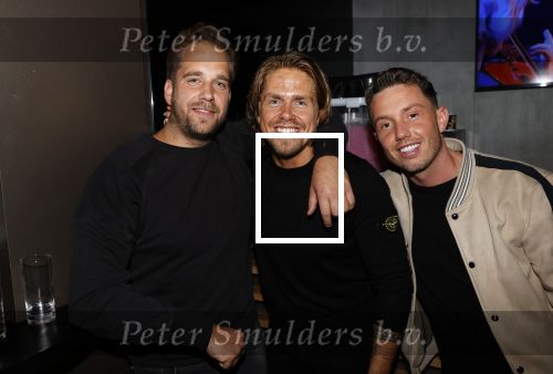 Amsterdam 8 oktober 2020
Beeld onthulling Andre Hazes sr bij madame Tussaud. Rachel en Andre Jr zijn allebei aanwezig. Andre Hazes Sjoerd Bodewes en Djarno Hofland