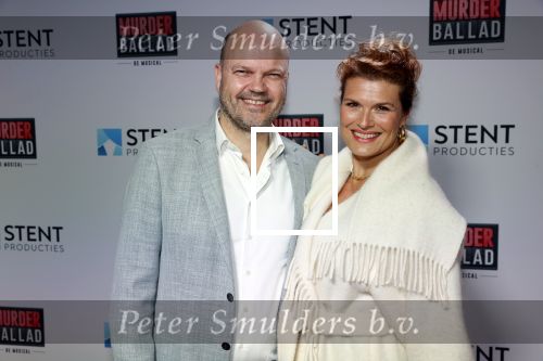 Gouda 12 oktober 2020
Premiere Murder Ballad in schouwburg Gouda. Anouk v Nes met partner