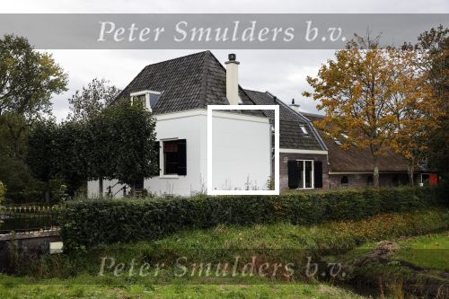Abcoude 9 oktober 2020
In Abcoude wonen tegenwoordig heel veel bekende Nederlanders .
Het huis van Arie Boomsma