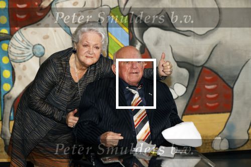 Vlaardingen 13 oktober 2020
Bassie en Adriaan openen in het Vlaardings Museum hun expositie over hun carrierre .
Bas v Toor en Aad v Toor hun vrouwen zijn natullrlijk ook aanwezig.