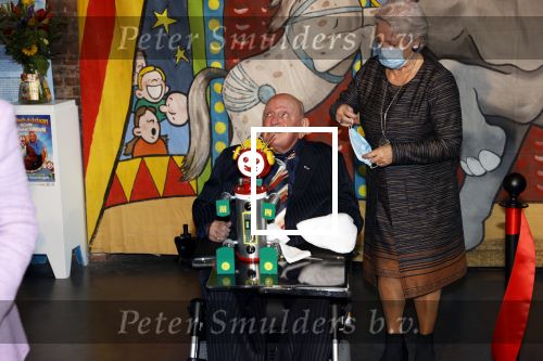 Vlaardingen 13 oktober 2020
Bassie en Adriaan openen in het Vlaardings Museum hun expositie over hun carrierre .
Bas v Toor en Aad v Toor hun vrouwen zijn natullrlijk ook aanwezig.