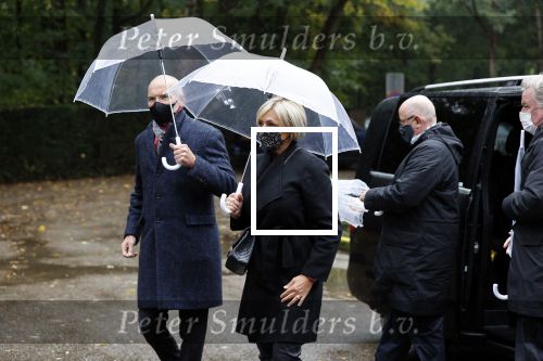 Naarden 8 oktober 2020
Begrafenis Jan des Bouvrie  op algemene begraafplaats Nieuw Valkeveen.
Caroline Tensen kwam met haar man Ernst Jan