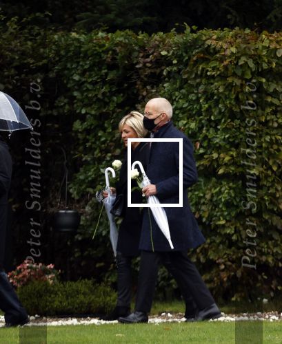 Naarden 8 oktober 2020
Begrafenis Jan des Bouvrie  op algemene begraafplaats Nieuw Valkeveen.
Caroline Tensen kwam met haar man Ernst Jan
