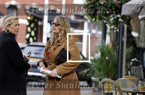 Amsterdam 7 oktober 2020
Claudia Schoemacher met een kennis op de cornelis schuytstraat
