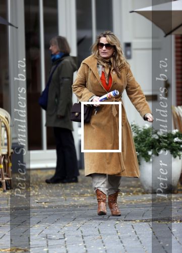 Amsterdam 7 oktober 2020
Claudia Schoemacher met een kennis op de cornelis schuytstraat