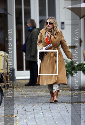 Amsterdam 7 oktober 2020
Claudia Schoemacher met een kennis op de cornelis schuytstraat