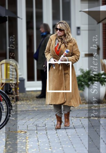 Amsterdam 7 oktober 2020
Claudia Schoemacher met een kennis op de cornelis schuytstraat