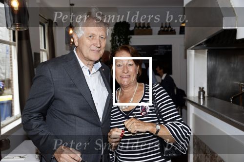Amsterdam 27 september 2020
Expositie Davide Heijmans . De expositie heet 24/24 San remo en  hangt bij restaurant La Trattoria Di Donna Sofia in de Jordaan. Dirk Scheringa met zijn vrouw