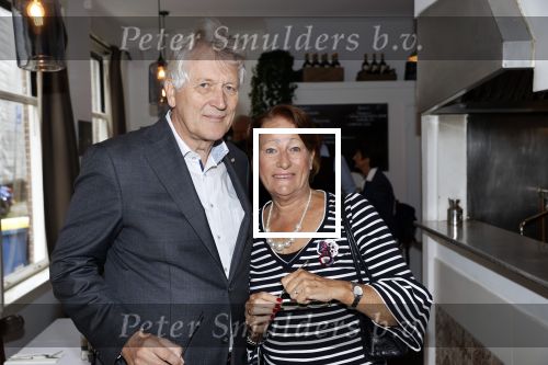 Amsterdam 27 september 2020
Expositie Davide Heijmans . De expositie heet 24/24 San remo en  hangt bij restaurant La Trattoria Di Donna Sofia in de Jordaan. Dirk Scheringa met zijn vrouw