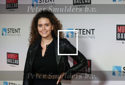 Gouda 12 oktober 2020
Premiere Murder Ballad in schouwburg Gouda. Emma Deckers kwam met een vriendn