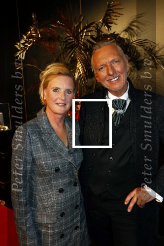 Noordwijk 16 oktober 2020
Boekpresentatie Martien Meiland in hotel Huis ter Duin .
Martien kwam met zijn vrouw Erica dochters Maxime en Montana.