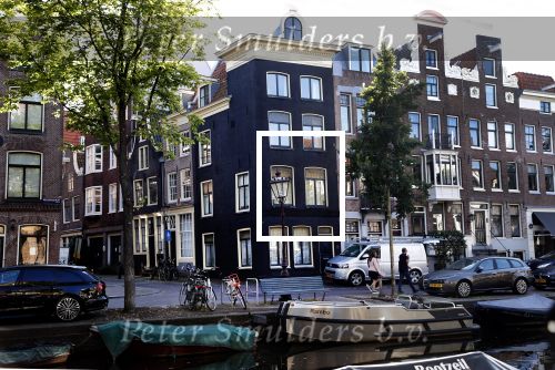 Amsterdam 21 september 2020
Het oude en nieuwe huis/ appartment van Frank Sanders