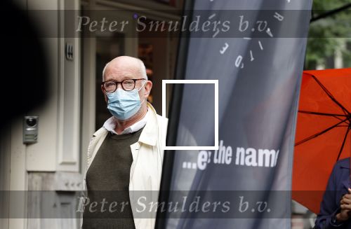 Amsterdam 30 september 2020
Frans Mulder doet boodschappen met een mondkapje.