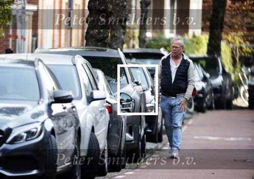 Amsterdam 26 september 2020
Jack Spijkerman bij zijn huis met zijn audi etron