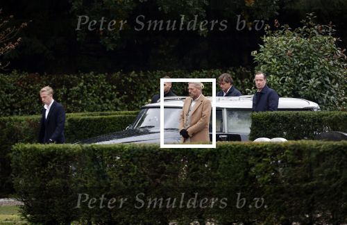 Naarden 8 oktober 2020
Begrafenis Jan des Bouvrie  op algemene begraafplaats Nieuw Valkeveen.
o a Zoons Jan Jr Jean Marc Marc Schroder en Bob Wisse droegen de kist