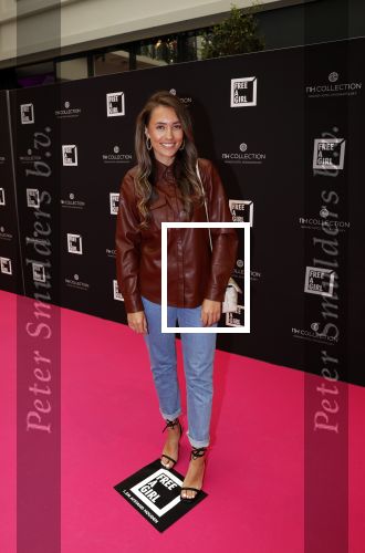Amsterdam 5 oktober 2020
Bijeenkomst influencers inzake free a girl in hotel Krasnapolsky.