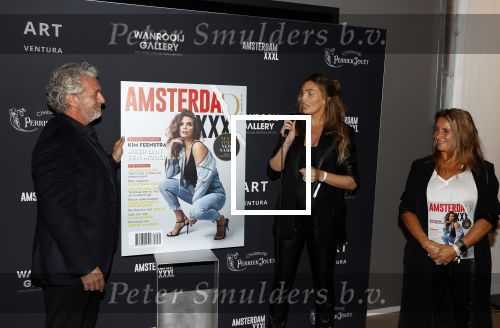 Amsterdam 29 september 2020
Presetatie Amsterdam XXXL magazine met Kim Feenstra op de cover. Kim Feenstra  Mark Teurlings en Jimena Rico