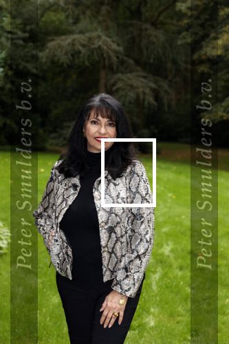 Hollandsche Rading 5 oktober 2020
Laura Fygi in haar tuin.