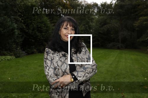 Hollandsche Rading 5 oktober 2020
Laura Fygi in haar tuin.