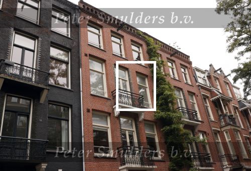 Amsterdam 28 september 2020
Leco v Zadelhoff is de laatste jaren meerdere keren verhuisd binnen Amsterdam.
v Breestraat