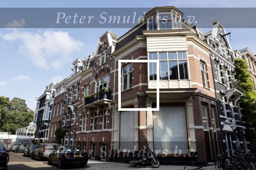 Amsterdam 28 september 2020
Leco v Zadelhoff is de laatste jaren meerdere keren verhuisd binnen Amsterdam.
v Eeghenstraat