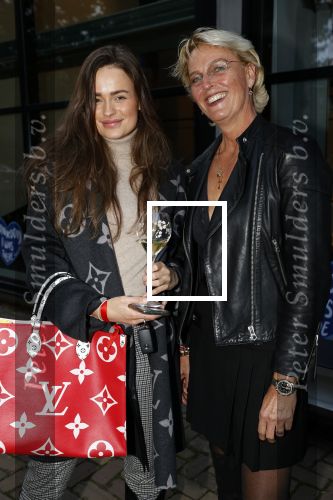 Amsterdam 29 september 2020
Presetatie Amsterdam XXXL magazine met Kim Feenstra op de cover. 
Loes v Delft