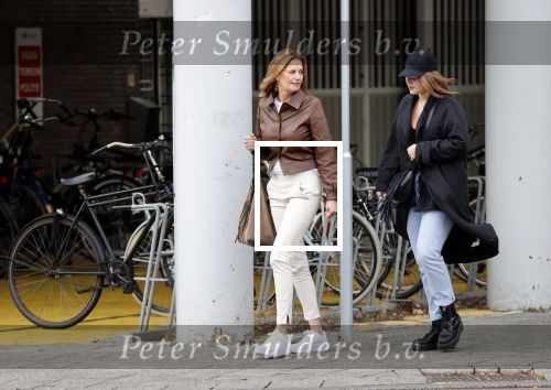 Amsterdam 27 september 2020
Mariska Hulscher met dochter in Amsterdam