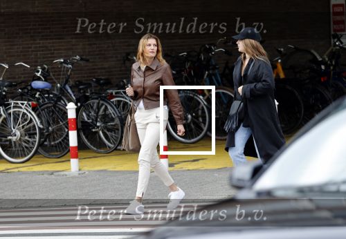Amsterdam 27 september 2020
Mariska Hulscher met dochter in Amsterdam