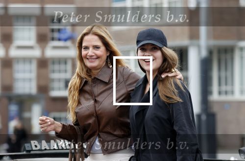 Amsterdam 27 september 2020
Mariska Hulscher met dochter in Amsterdam