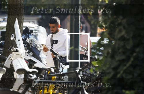 Amsterdam 22 september 2020
Naci Unuvar en zijn manager Mo Salem op de cornelis schuytstraat